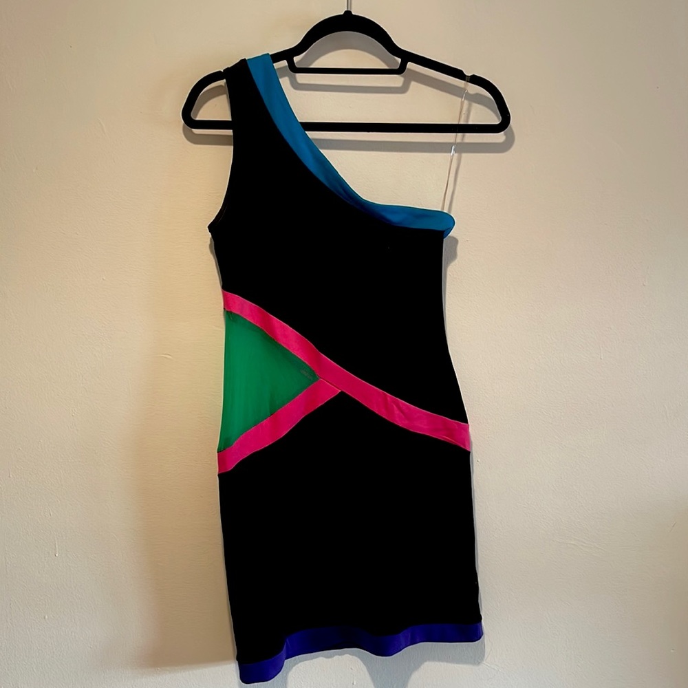Umgee brand : 80s style dress with mesh cut out